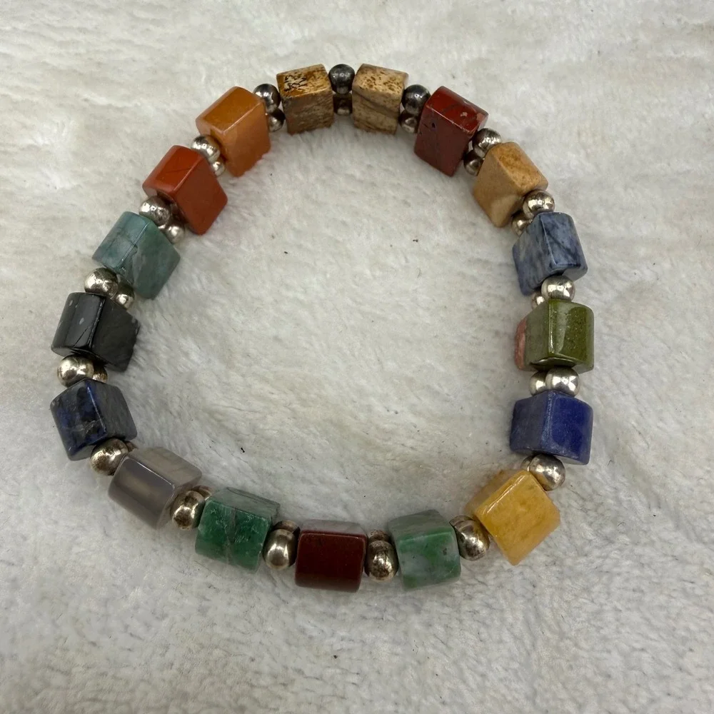 Vintage Bracelet Multicolor Natural Stone Boho Stretch 7in